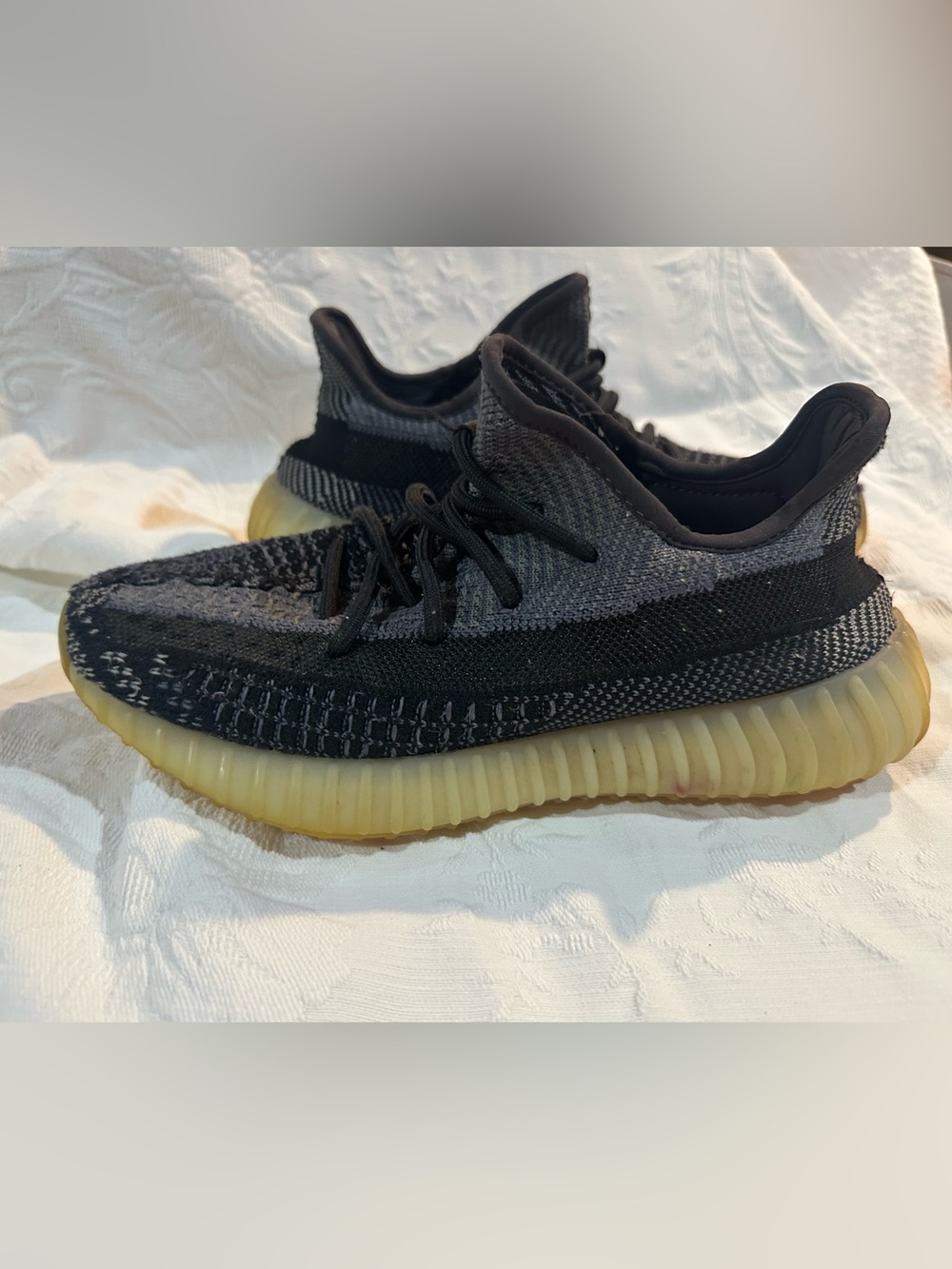 adidas Yeezy Boost 350 V2 ‘Carbon’ FZ5000 size 7